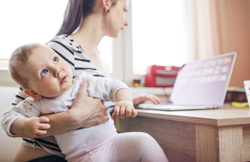 Breastfeeding Hacks: 8 Things Every New Mom Needs To Know 