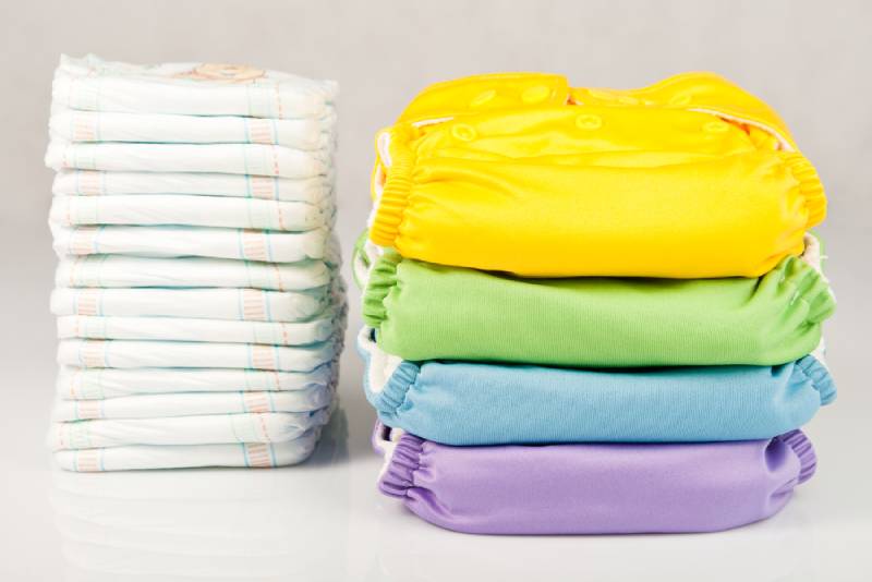 Eco friendly diapers and disposable diapers