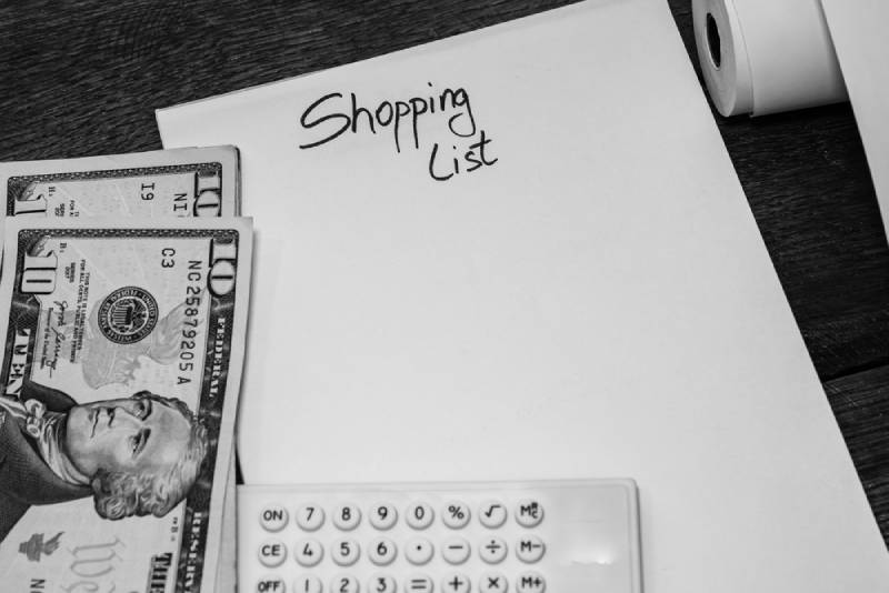 Shopping list on paper