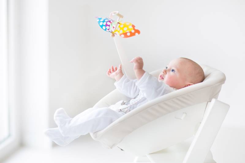 14 Best Baby Swings & Bouncers To Soothe Your Little One