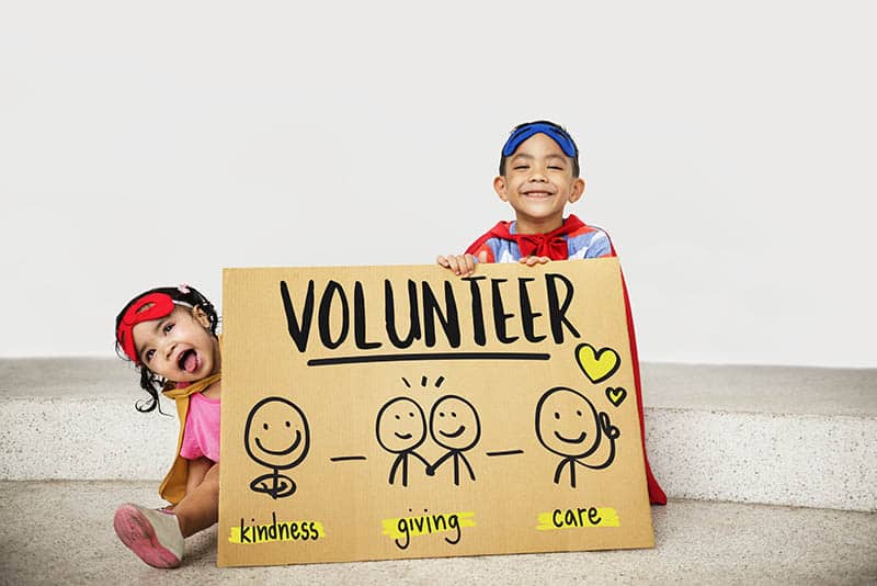 12+ Volunteer Opportunities For Kids To Teach Them About Giving