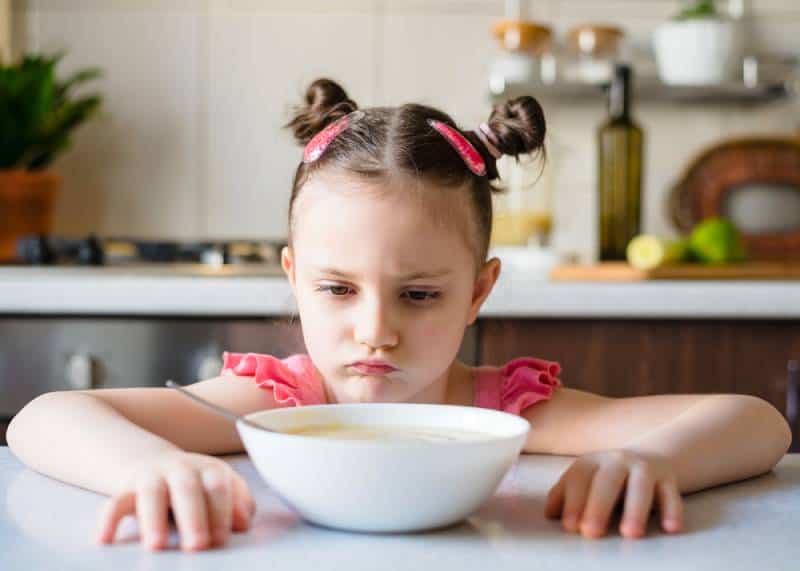 8 Best Tips On How To Get A Child To Eat When They Refuse