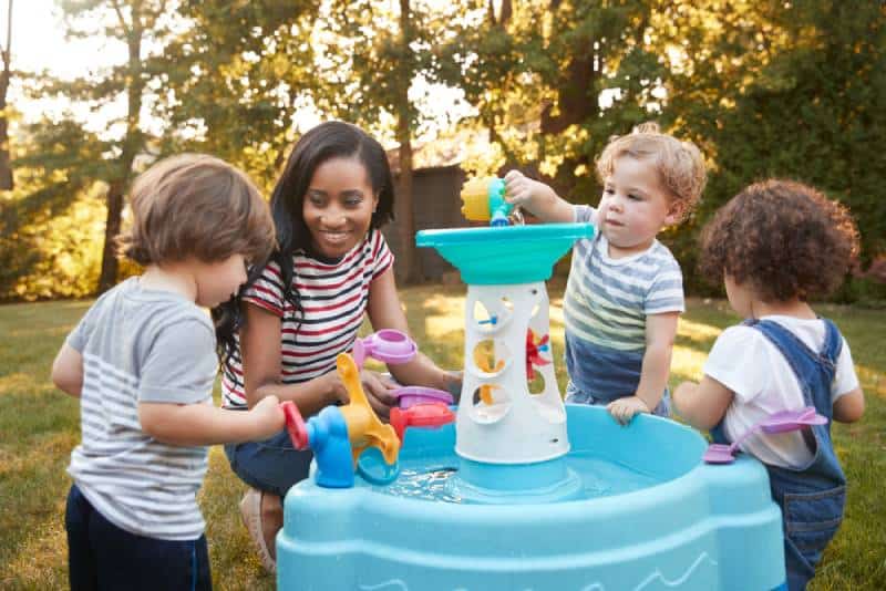 20 Best Forms Of Water Play For Toddlers In The Summertime