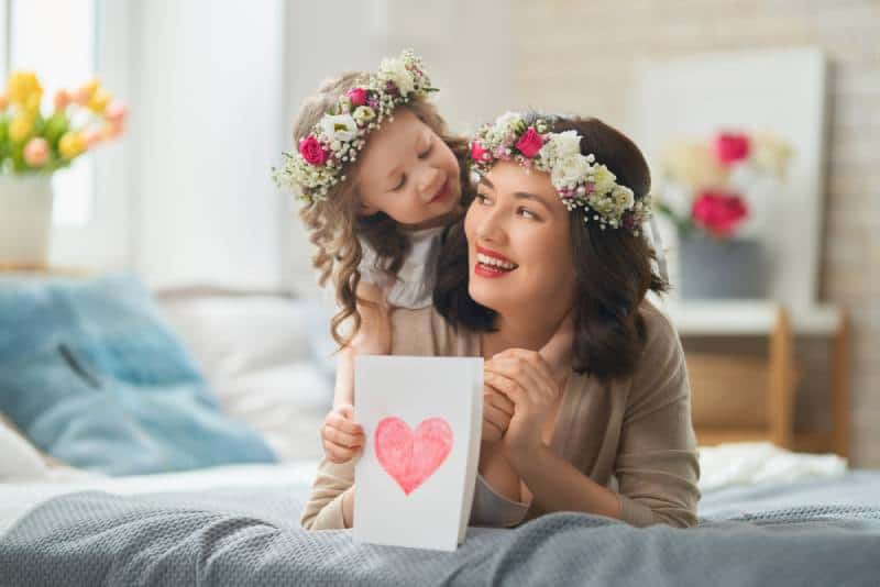 11 Best Ways To Stay A Happy Mom Without Feeling Overwhelmed
