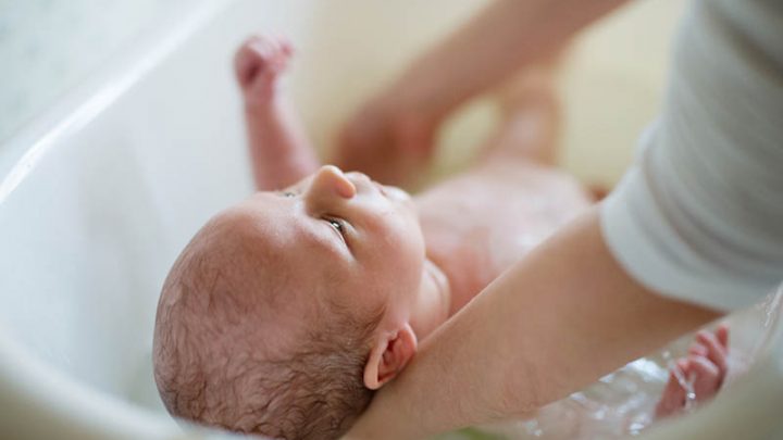 The Amazing Benefits Of A Breast Milk Bath For Baby