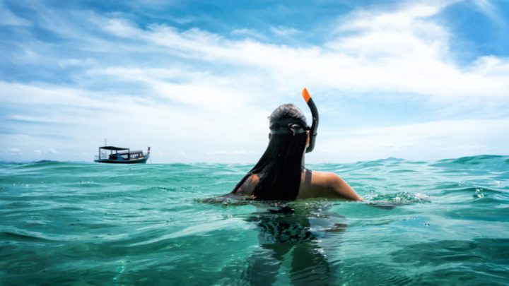 Can You Snorkel While Pregnant? 8 Tips You Should Follow